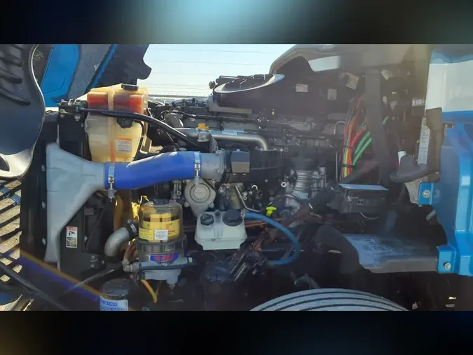 2020 FREIGHTLINER/MERCEDES CASCADIA 125