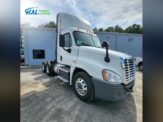 2016 Freightliner Cascadia