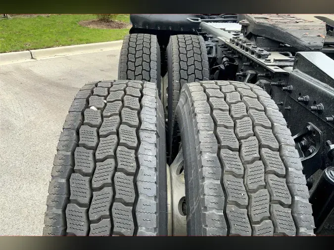 2019 INT LT625 6x4