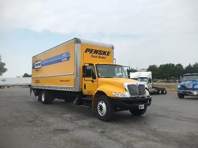 2018 International 4300