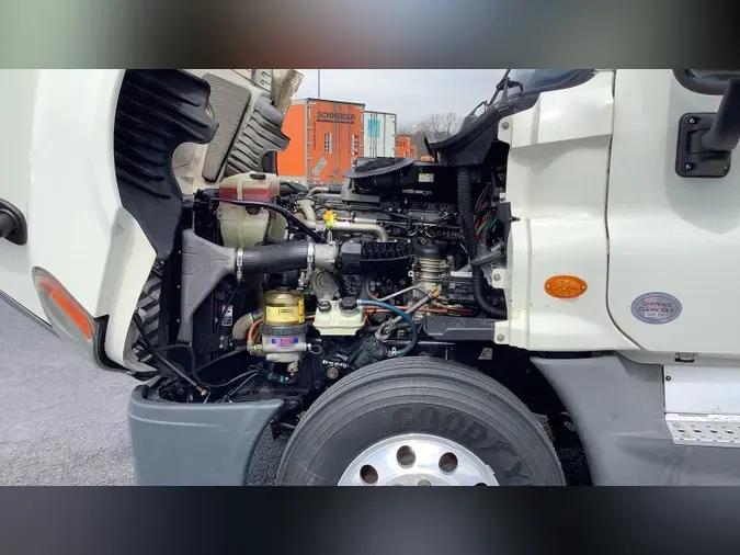 2019 Freightliner Cascadia 125