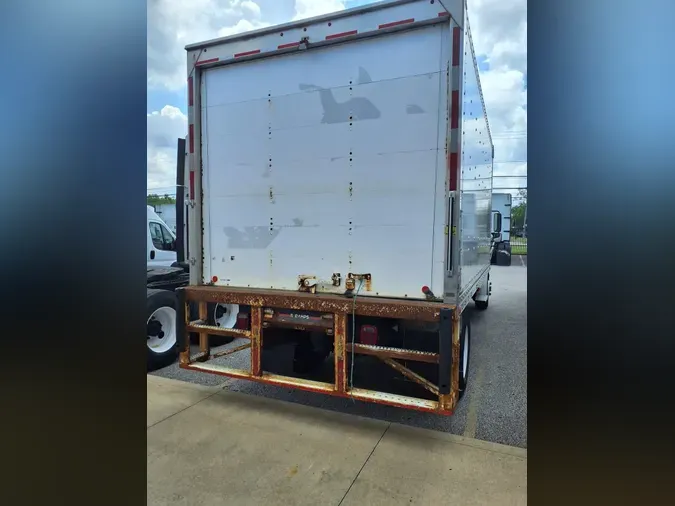 2019 FREIGHTLINER M2 106
