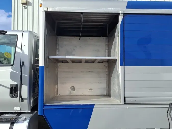 2019 NAVISTAR INTERNATIONAL 4300LP (4X2)