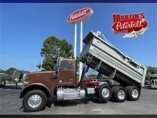 2019 PETERBILT 365
