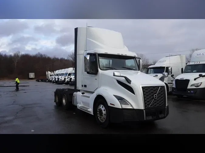 2019 Volvo VNL3003c1132185e2e76df43fa53dbd3ddb3a1