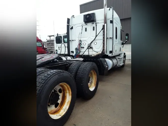 2020 FREIGHTLINER/MERCEDES CASCADIA 1253c1bdc3bf37bca3194aeda294ba7ae5b