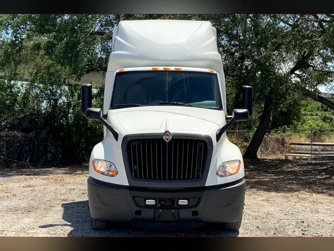 2021 INT LT625 6x4