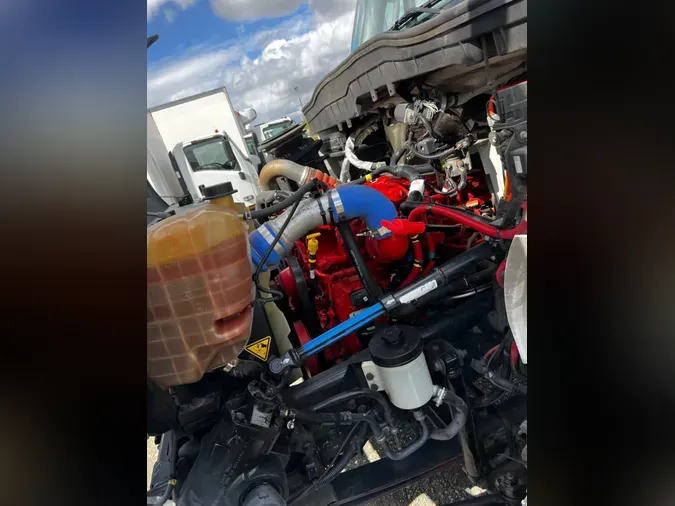 2018 NAVISTAR INTERNATIONAL 4300