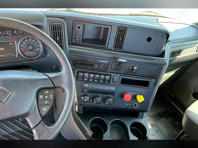 2019 INT LT625 6x4