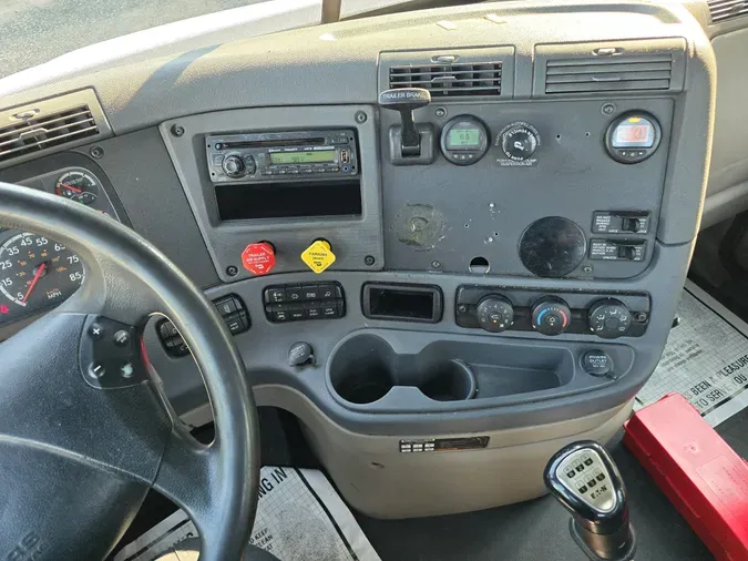 2017 FREIGHTLINER/MERCEDES CASCADIA 125