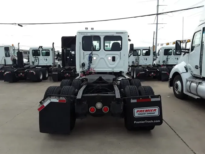 2016 FREIGHTLINER CASCADIA 125