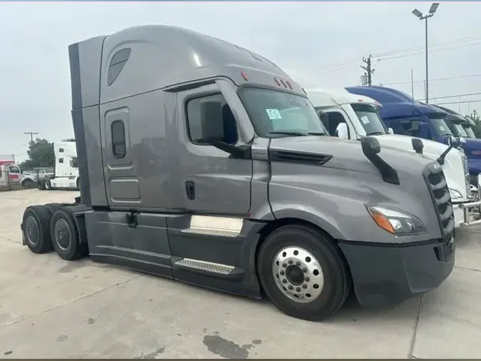 2022 Freightliner Cascadia3c2b8e17d51a15ef864ae0c7d9736651