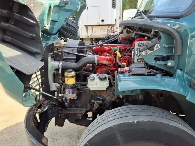 2016 FREIGHTLINER/MERCEDES M2 106