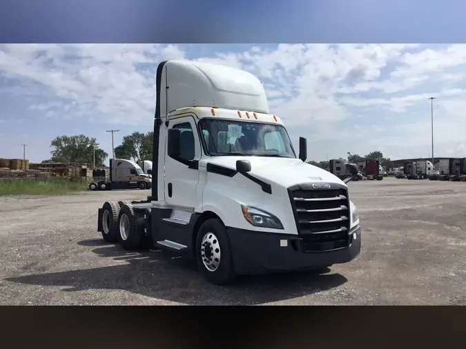 2020 Freightliner Cascadia 1263c2cf1189e5037afcecefc6c8ffee3e1