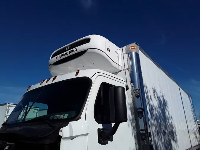 2017 FREIGHTLINER/MERCEDES CASCADIA 125