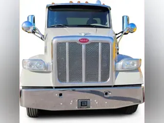 2021 Peterbilt 567