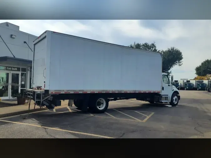 2020 FREIGHTLINER/MERCEDES M2 106