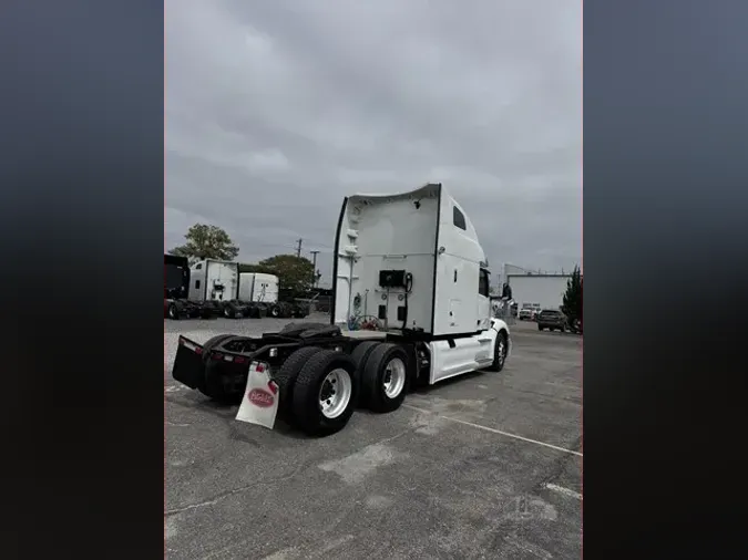 2023 PETERBILT 579