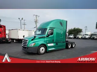 2020 FREIGHTLINER CA126