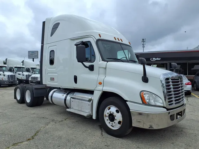 2019 FREIGHTLINER/MERCEDES CASCADIA 125