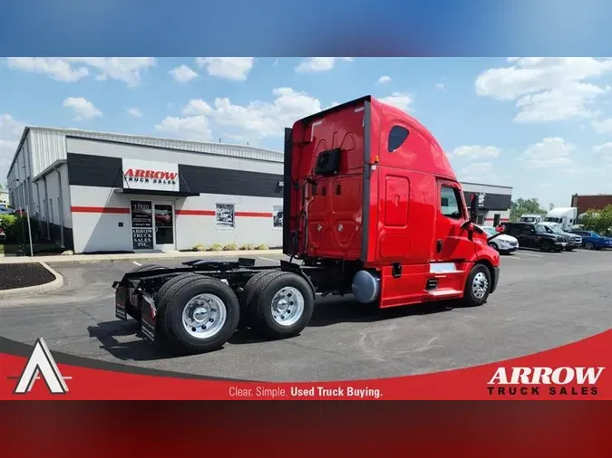 2022 FREIGHTLINER CA126