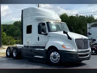 2022 INT LT625 6x4