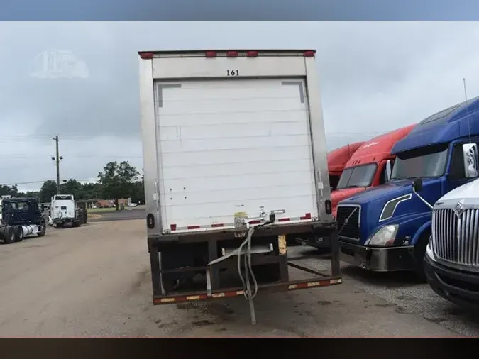 2018 FREIGHTLINER BUSINESS CLASS M2 106
