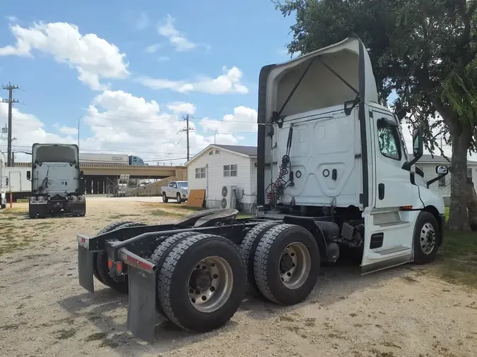 2022 FREIGHTLINER/MERCEDES NEW CASCADIA PX126643c4528959a929f3cbcb0df1533afb827
