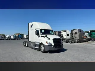 2022 Freightliner Cascadia 126