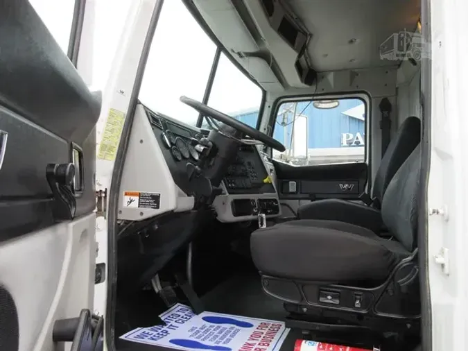 2016 WESTERN STAR 4700