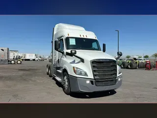 2020 Freightliner Cascadia