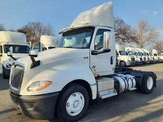 2018 NAVISTAR INTERNATIONAL LT625 DAYCAB S/A