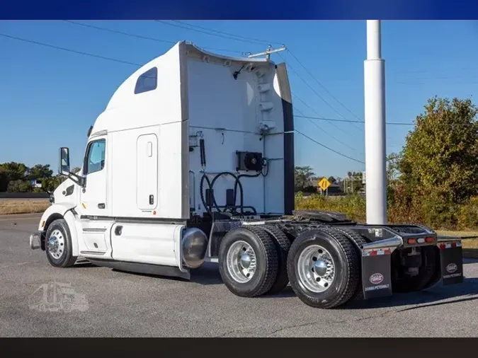 2021 PETERBILT 579