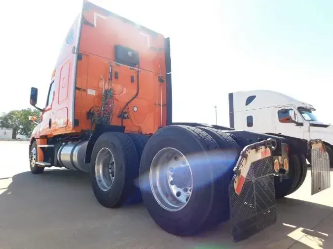 2019 Freightliner New Cascadia 126