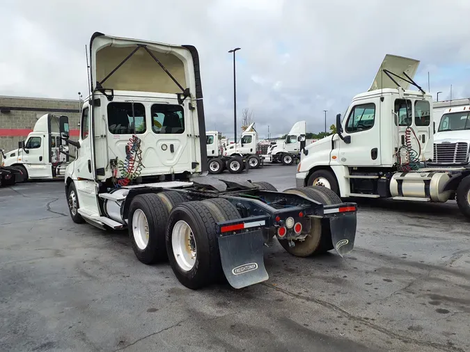 2020 FREIGHTLINER/MERCEDES NEW CASCADIA PX12664