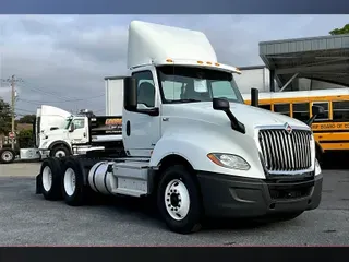 2019 INT LT625 6x4