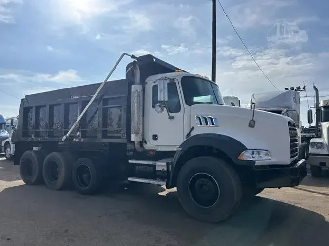 2007 MACK GRANITE CT713