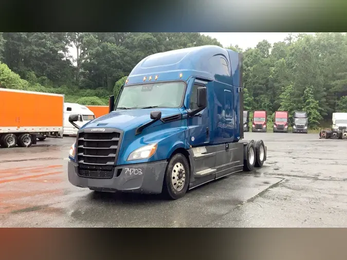 2022 Freightliner Cascadia