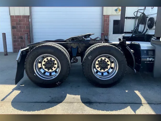 2021 INT LT625 6x4