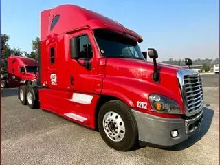 2015 FREIGHTLINER Cascadia