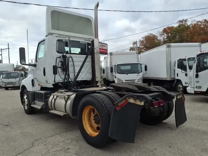 2021 NAVISTAR INTERNATIONAL LT625 DAYCAB S/A