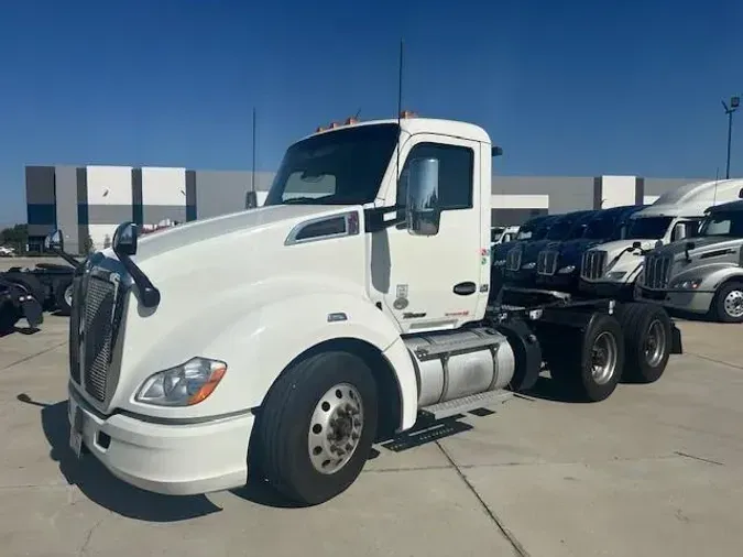 2022 Kenworth T6803c696f0cf1ecad5785c0b39db18b6fb4