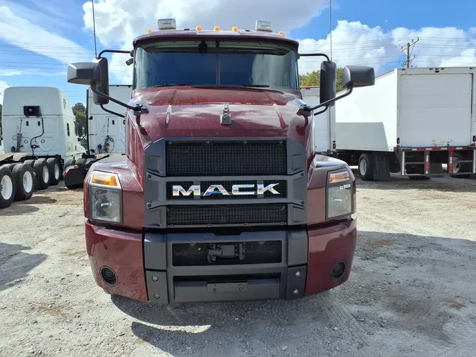 2019 MACK TRUCKS, INC. ANTHEM 64T