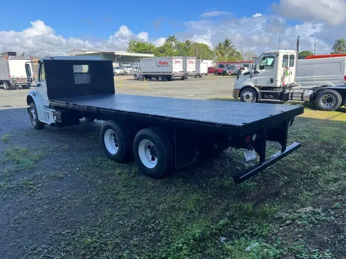2017 FREIGHTLINER/MERCEDES M2 106