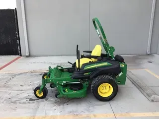 2016 John Deere Z915B