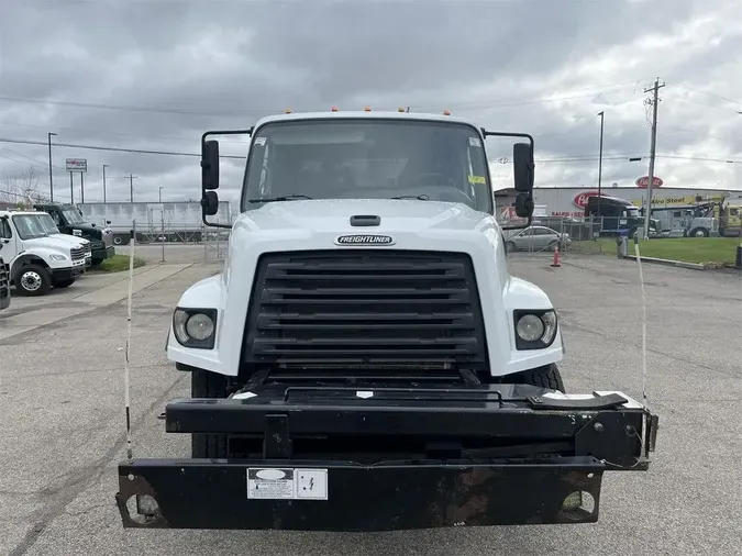 2013 Freightliner 114SD