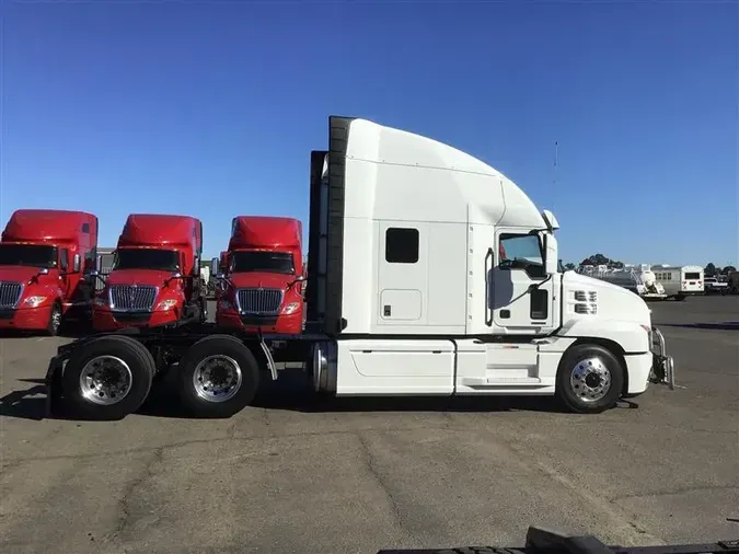 2023 MACK AN64T