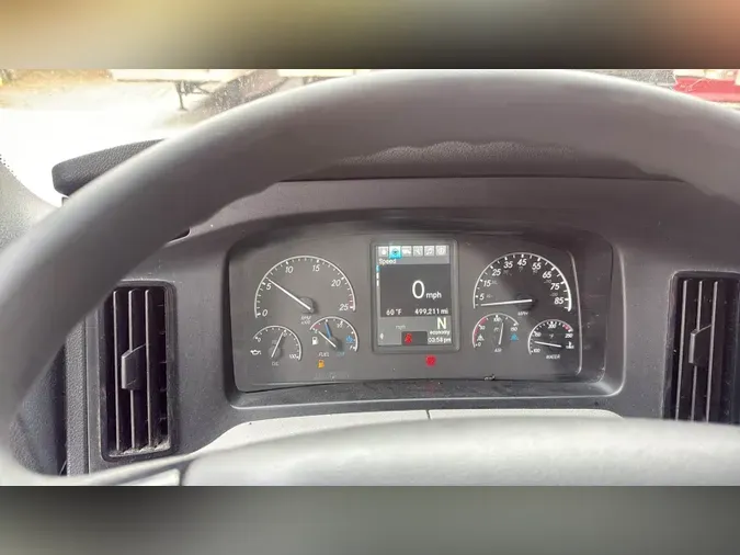 2021 Freightliner Cascadia 126