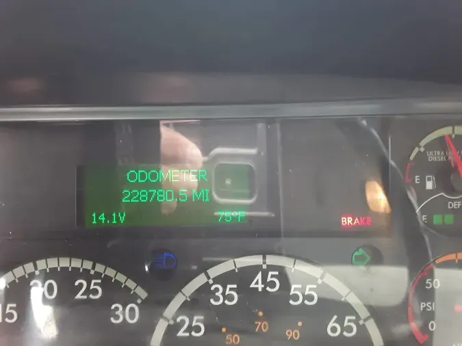 2019 FREIGHTLINER M2 106
