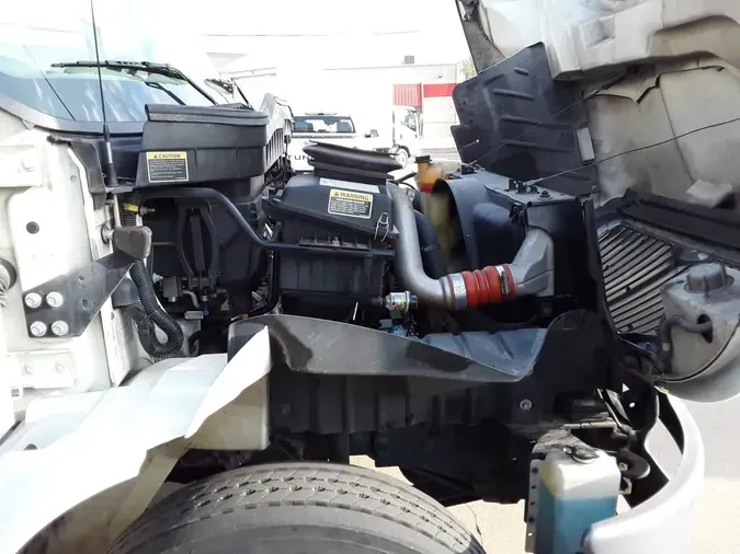 2019 NAVISTAR INTERNATIONAL 4300